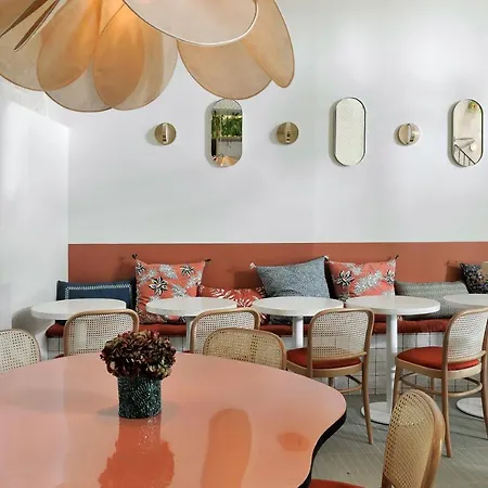 Caulaincourt Montmartre By Hiphophostels Hostel *