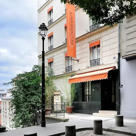 Caulaincourt Montmartre By Hiphophostels * Parigi